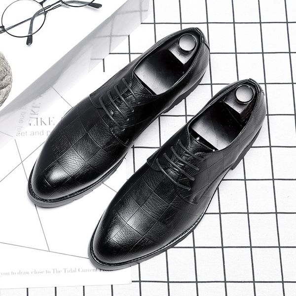 reetene 2018 casual leather men shoes formal business soft patent men shoes fashion pointed toe oxford shoe plus size 37-48, Black
reetene 2018 casual leather men shoes formal business soft patent men shoes fashion pointed toe oxford shoe plus size 37-48, Black
