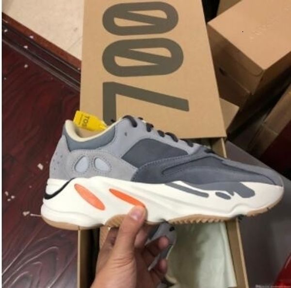 700 ale wave runner magnet mens women designer sneakers new vanta utility black kanye west sport outdoor shoes
700 ale wave runner magnet mens women designer sneakers new vanta utility black kanye west sport outdoor shoes