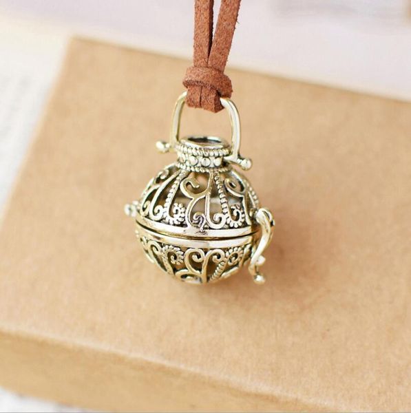 multi-style retro charm aromatherapy pendant spherical locket for aroma essential oil aromatherapy diffuser necklace jewelry, Silver
multi-style retro charm aromatherapy pendant spherical locket for aroma essential oil aromatherapy diffuser necklace jewelry, Silver