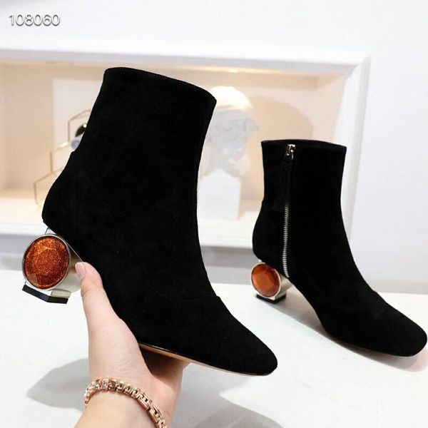 2019 новый шаблон новый оригинальный box натуральная кожа run away дизайнерские кроссовки женская обувь кроссовки смешанные цвета кеды 35-40, Black
2019 новый шаблон новый оригинальный box натуральная кожа run away дизайнерские кроссовки женская обувь кроссовки смешанные цвета кеды 35-40, Black