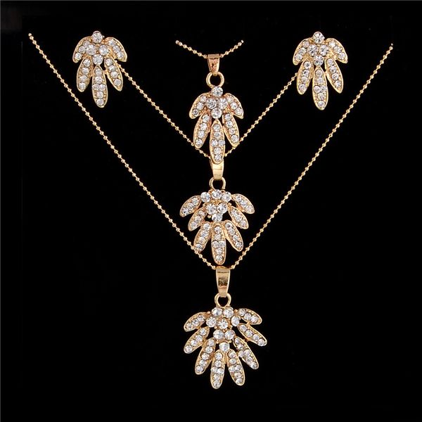 1 set charm women's jewelry stud earrings golden plated pendant choker necklace dangle hook bib jewelry set brinco noiva, Silver
1 set charm women's jewelry stud earrings golden plated pendant choker necklace dangle hook bib jewelry set brinco noiva, Silver