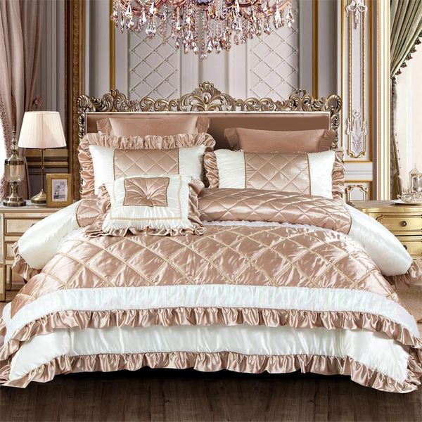 silk cotton bedding sets and bed sets king size bed cover duvet cover bedspread set ropa de cama juego de cama
silk cotton bedding sets and bed sets king size bed cover duvet cover bedspread set ropa de cama juego de cama