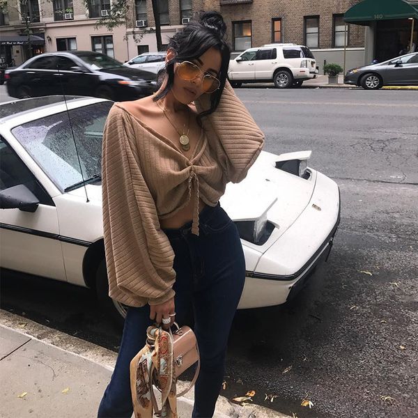 71877 lantern long sleeve pit sleeve bar sweater split joint reveal back one word lead easy jacket woman, White;black
71877 lantern long sleeve pit sleeve bar sweater split joint reveal back one word lead easy jacket woman, White;black