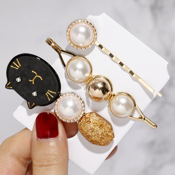 han guodong door with the same ins hairpin red word burst fashion fashion joker hairpin bangs clip, Golden;white
han guodong door with the same ins hairpin red word burst fashion fashion joker hairpin bangs clip, Golden;white