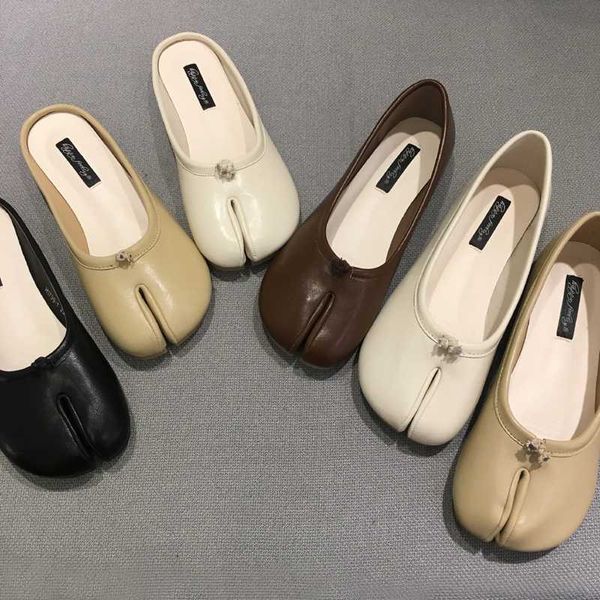 slippers cowleather trotters toe flats mules woman summer retro loafers japanese ninja clip ladies flipflops designer slides, Black
slippers cowleather trotters toe flats mules woman summer retro loafers japanese ninja clip ladies flipflops designer slides, Black