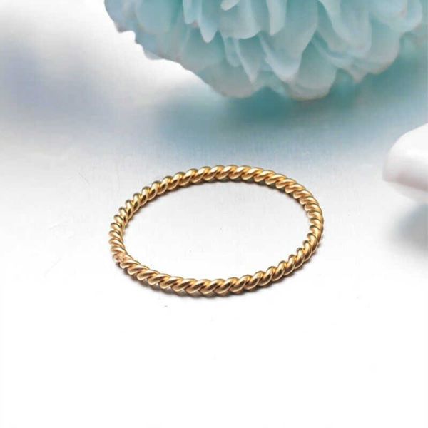 fashion women's twist tail ring 1.5mm rose gold/gold/silver color twisted size 4-9 ring women's wedding, Golden;silver
fashion women's twist tail ring 1.5mm rose gold/gold/silver color twisted size 4-9 ring women's wedding, Golden;silver