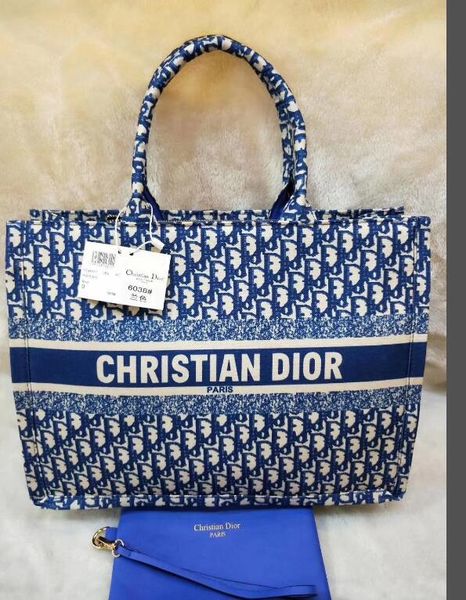 2020 luxury classic women colorful flower designers luxury handbags multi color beach bags shoulder handbag large-capacity shopping bags3635
2020 luxury classic women colorful flower designers luxury handbags multi color beach bags shoulder handbag large-capacity shopping bags3635