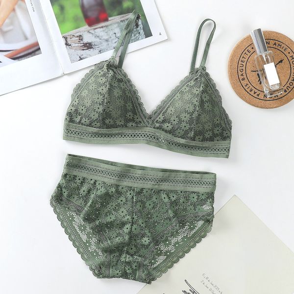 bra and brief sets lace hollow lace beauty back suit underwear 2-piece set gather seamless women's underwear panties, Red;black
bra and brief sets lace hollow lace beauty back suit underwear 2-piece set gather seamless women's underwear panties, Red;black