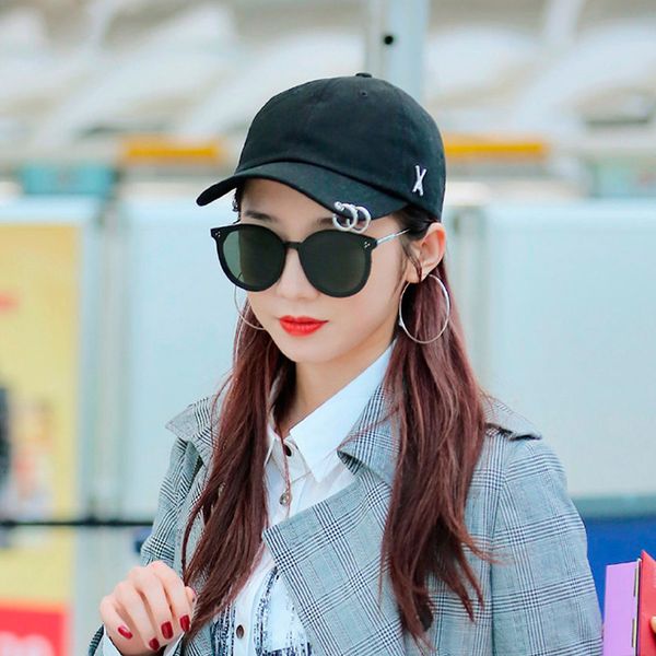 korean sunglasses, sunglasses lenses, retro sunglasses, women outdoor sunglasses personality proposition, White;black
korean sunglasses, sunglasses lenses, retro sunglasses, women outdoor sunglasses personality proposition, White;black