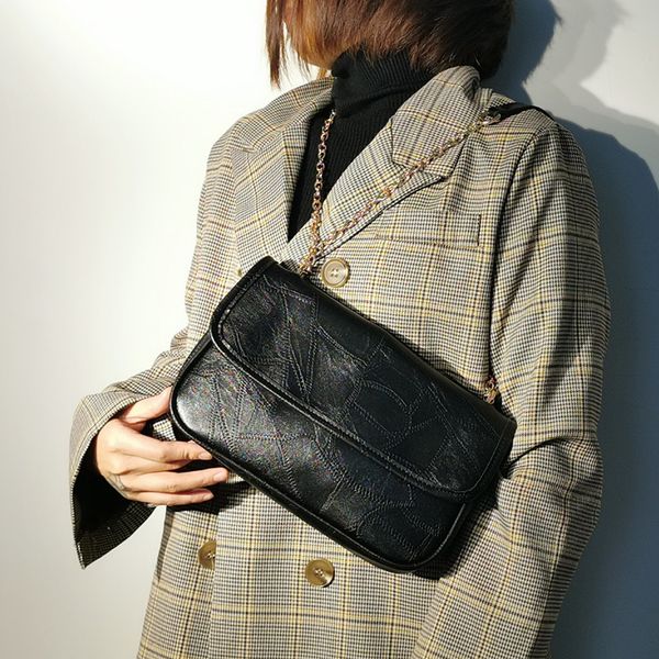 ретро цепная малый закрылки сумка повседневных цепной crossbody сумка для женщин сумки женщины сумки марки конструкторов lady сумки 2020
ретро цепная малый закрылки сумка повседневных цепной crossbody сумка для женщин сумки женщины сумки марки конструкторов lady сумки 2020