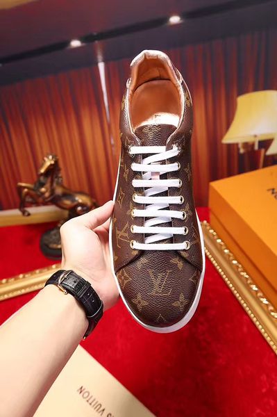 19ss нового 2019 весна лето холст обувь мужчины кроссовки low top black обуви мужской повседневной обуви мужской марка мода тапок
19ss нового 2019 весна лето холст обувь мужчины кроссовки low top black обуви мужской повседневной обуви мужской марка мода тапок