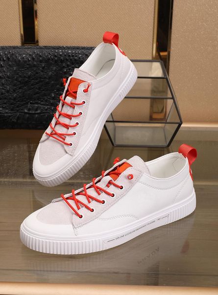 new season designer shoe fashion luxury ventilation men casual shoes young the latest casual shoes series original packag, Black
new season designer shoe fashion luxury ventilation men casual shoes young the latest casual shoes series original packag, Black