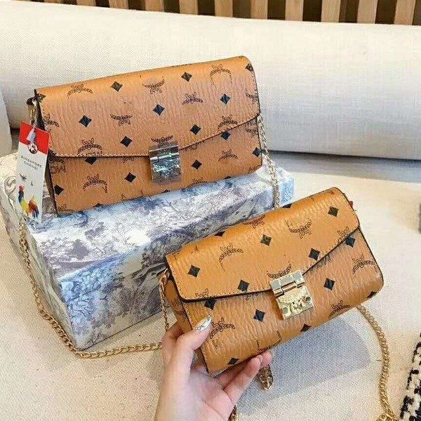 2019 new product fashion design ladies small combined single shoulder messenger envelope chain bag waist bag
2019 new product fashion design ladies small combined single shoulder messenger envelope chain bag waist bag