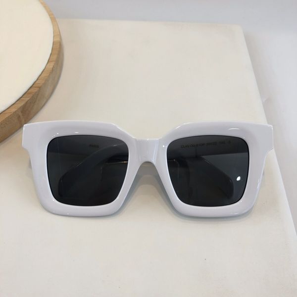 new 4s130 mens sunglasses men sun glasses women sunglasses fashion style protects eyes gafas de sol lunettes de soleil with box, White;black
new 4s130 mens sunglasses men sun glasses women sunglasses fashion style protects eyes gafas de sol lunettes de soleil with box, White;black