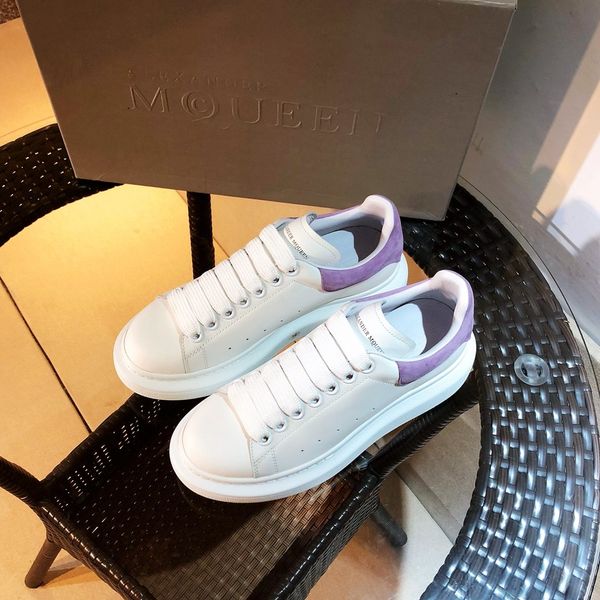 2020 new qi couple casual sneakers couple fashion thick sneakers daily increase casual shoes luxury design
2020 new qi couple casual sneakers couple fashion thick sneakers daily increase casual shoes luxury design