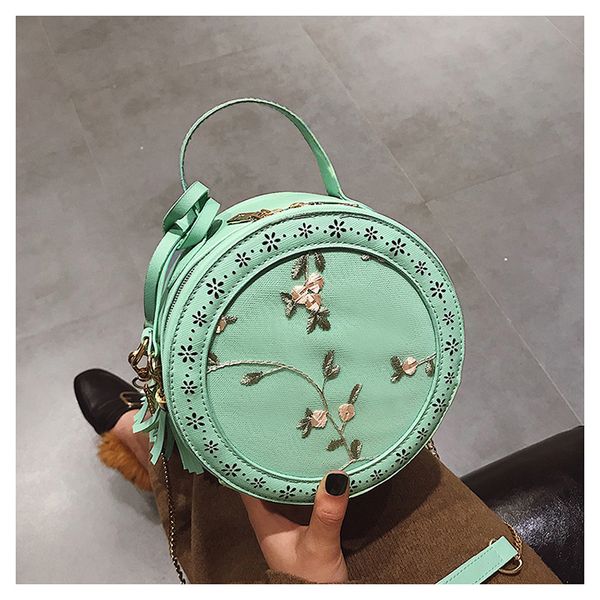 2018 new fashion circular tassel bags leather handbags clutch shoulder tote strap bags sumai wanggong /12
2018 new fashion circular tassel bags leather handbags clutch shoulder tote strap bags sumai wanggong /12