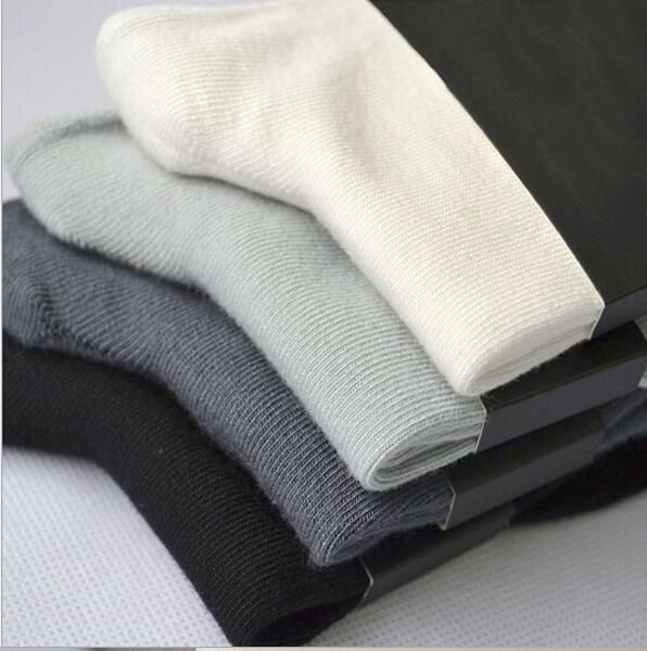 new bamboo men socks new vintage black grey fashion quality absorb sweat breathable man middle length casual business mens ankle socks
new bamboo men socks new vintage black grey fashion quality absorb sweat breathable man middle length casual business mens ankle socks