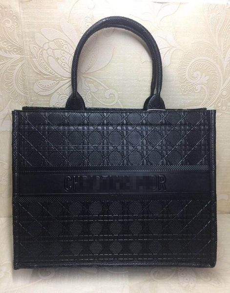2020 designer tote bag for sale summer tie dye luxury tote for women's handbag purses designer pastel tote escale collection
2020 designer tote bag for sale summer tie dye luxury tote for women's handbag purses designer pastel tote escale collection