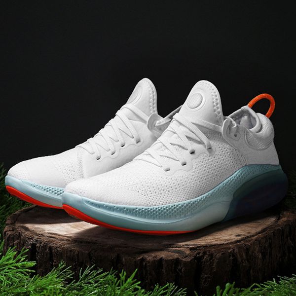 2020 men damping running designer shoes women men air sole sneakers breathable lightweight outdoor jogging trainers walking sport shoes, Black
2020 men damping running designer shoes women men air sole sneakers breathable lightweight outdoor jogging trainers walking sport shoes, Black