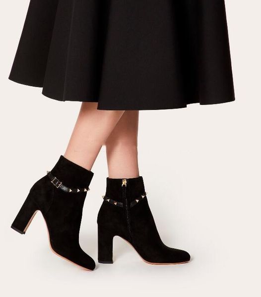 perfect wedding,party,dress -- women rock stud ankle boot black suede leather winter fashion boots,ladies bottes eu35-43
perfect wedding,party,dress -- women rock stud ankle boot black suede leather winter fashion boots,ladies bottes eu35-43
