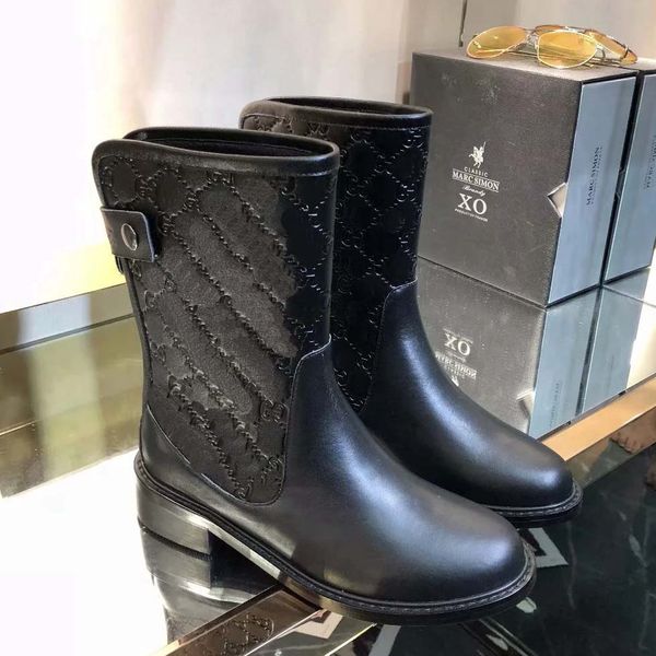 2019 woman brand ankle boots shoes lace up ribbon belt buckle real leather fashion boots flat boots shoes us:5-10 with box dhl 05, Black;grey
2019 woman brand ankle boots shoes lace up ribbon belt buckle real leather fashion boots flat boots shoes us:5-10 with box dhl 05, Black;grey