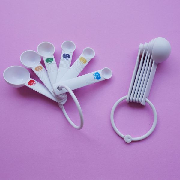 6pcs/set white plastic measuring spoon tea scoop teaspoon baking cooking kitchen tool
6pcs/set white plastic measuring spoon tea scoop teaspoon baking cooking kitchen tool