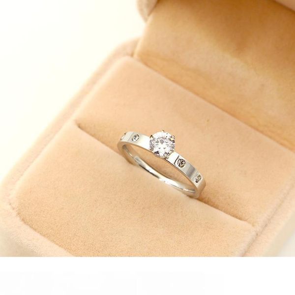 2019 fashion titanium plated 18k silver ring white stone lovers ring 4 small diamond rose gold rings for woman as gift brithday gold rings
2019 fashion titanium plated 18k silver ring white stone lovers ring 4 small diamond rose gold rings for woman as gift brithday gold rings