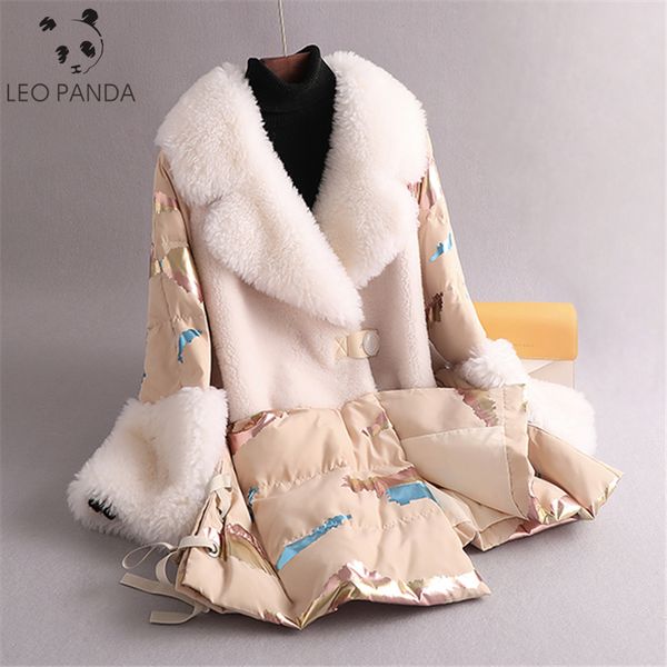 2019 winter new plus size sheep shearing jacket women warm 100% wool coat fashion slim patchwork down jacket female, Black
2019 winter new plus size sheep shearing jacket women warm 100% wool coat fashion slim patchwork down jacket female, Black