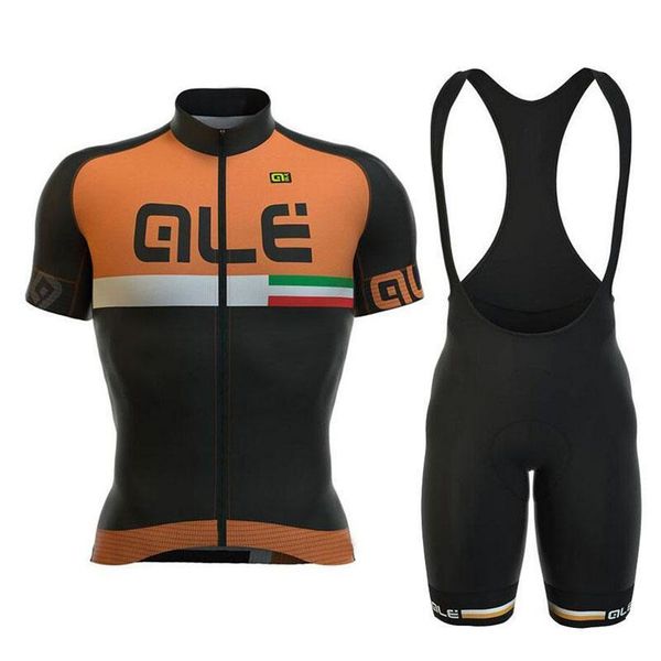 2020 high quanility mens cycling jersey set ropa de camisa ciclismo classic short sleeve bike clothing sport jerseys cycling set, Black;red
2020 high quanility mens cycling jersey set ropa de camisa ciclismo classic short sleeve bike clothing sport jerseys cycling set, Black;red