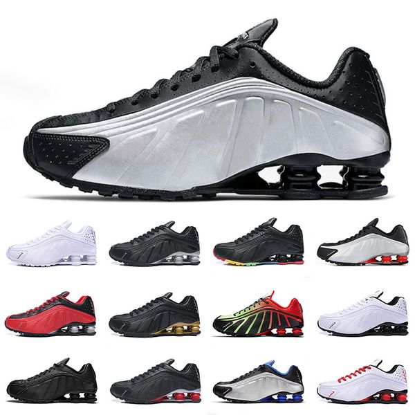 2019 fashion metallic black og chaussures designer men running shoes triple black white mens trainer zapatos sports sneaker size 7-12 
2019 fashion metallic black og chaussures designer men running shoes triple black white mens trainer zapatos sports sneaker size 7-12
