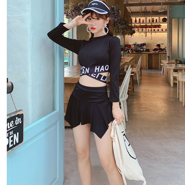 female split long-sleeved conservative belly covering skinny fairy fan swimsuit gathering spring swimsuit, White;black
female split long-sleeved conservative belly covering skinny fairy fan swimsuit gathering spring swimsuit, White;black
