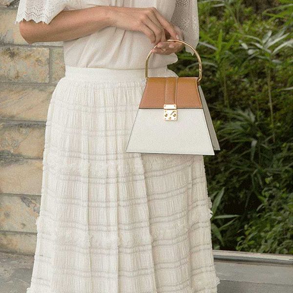 contrast ring handle saddle bags luxury women leather handbags crossbody bags for women evening clutch purse lady handbags
contrast ring handle saddle bags luxury women leather handbags crossbody bags for women evening clutch purse lady handbags