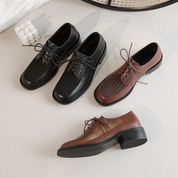 2020 brief genuine leather striped lace-up big size 33--43 square toes low heel brown black women pumps hld&027
2020 brief genuine leather striped lace-up big size 33--43 square toes low heel brown black women pumps hld&027