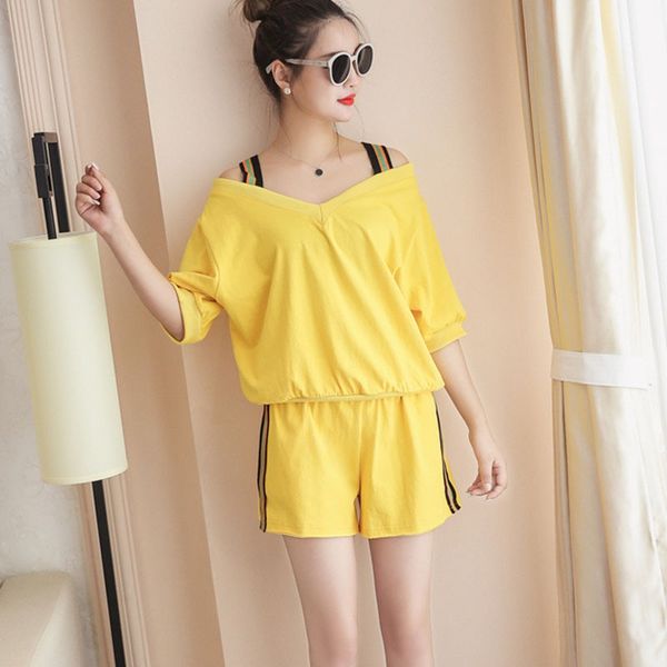 2 piece set women cold shoulder and strip side shorts set 2019 fashion ladies short sleeve loose sets outfits ensemble femme, White
2 piece set women cold shoulder and strip side shorts set 2019 fashion ladies short sleeve loose sets outfits ensemble femme, White