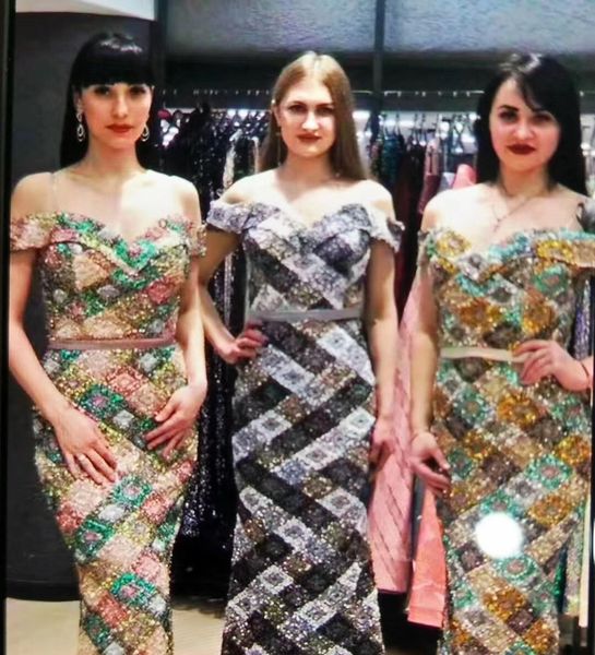 long sheath evening dresses off shoulder colorful sequins formal gown with sweep train, Red
long sheath evening dresses off shoulder colorful sequins formal gown with sweep train, Red
