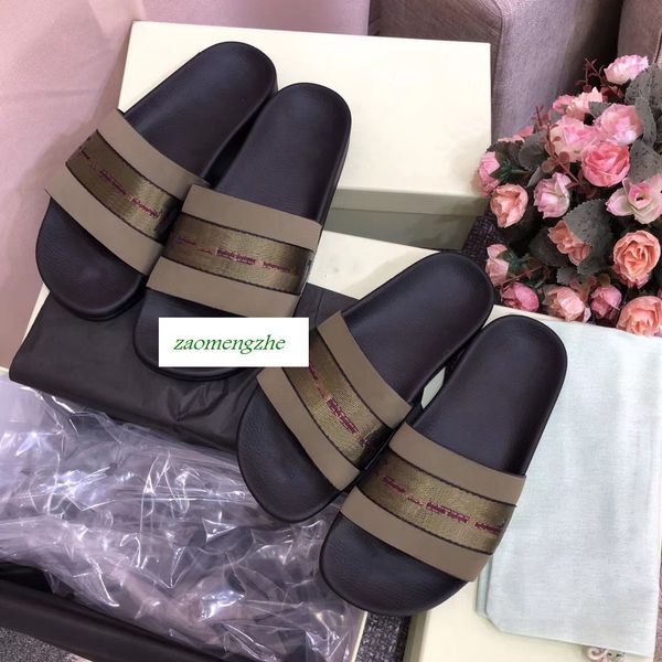 uxury designer off leisure indoor beach slippers white printing lovers slippers with box, Black
uxury designer off leisure indoor beach slippers white printing lovers slippers with box, Black