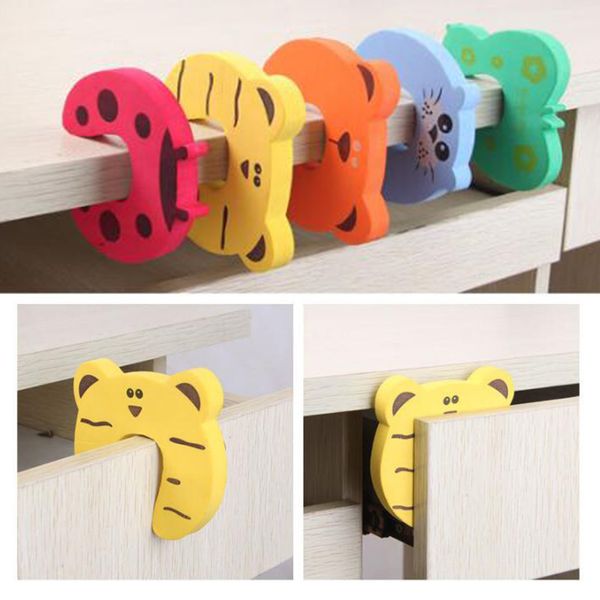 5pcs/lot child finger protector protection baby safety cute animal security door ser baby card lock newborn care
5pcs/lot child finger protector protection baby safety cute animal security door ser baby card lock newborn care