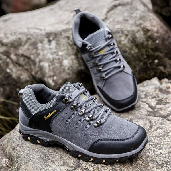 outdoor cotton hiking boots sport men's shoes camping climbing mountain non-slip breathable hiking shoes for men
outdoor cotton hiking boots sport men's shoes camping climbing mountain non-slip breathable hiking shoes for men