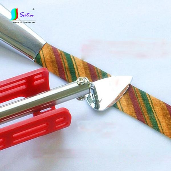 new style safety protection pen pure coppe electric iron diy cloth doll skirt patchwork patch mini portable electric iron tools, Black
new style safety protection pen pure coppe electric iron diy cloth doll skirt patchwork patch mini portable electric iron tools, Black