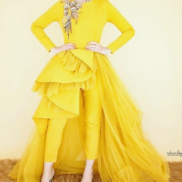 2020 muslim yellow evening dresses fashion jumpsuits jewel neck beaded prom dress with detachable train floral flower formal robes de soirée, Black
2020 muslim yellow evening dresses fashion jumpsuits jewel neck beaded prom dress with detachable train floral flower formal robes de soirée, Black