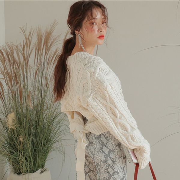 new lace-up design knitted sweater women backless twist sweater pullover long sleeve jumper befree, White;black
new lace-up design knitted sweater women backless twist sweater pullover long sleeve jumper befree, White;black