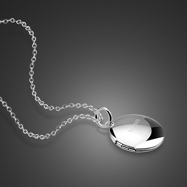 female 925 sterling silver necklace creative round box pendant design can be placed ps ladies popular jewelry ing
female 925 sterling silver necklace creative round box pendant design can be placed ps ladies popular jewelry ing