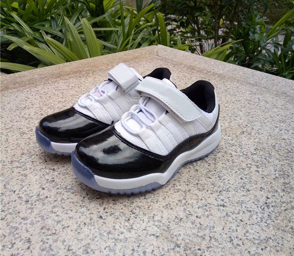 xi cut low 11 11s magic button children basketball shoes boy girl young kid sport sneaker size 2835, Black
xi cut low 11 11s magic button children basketball shoes boy girl young kid sport sneaker size 2835, Black