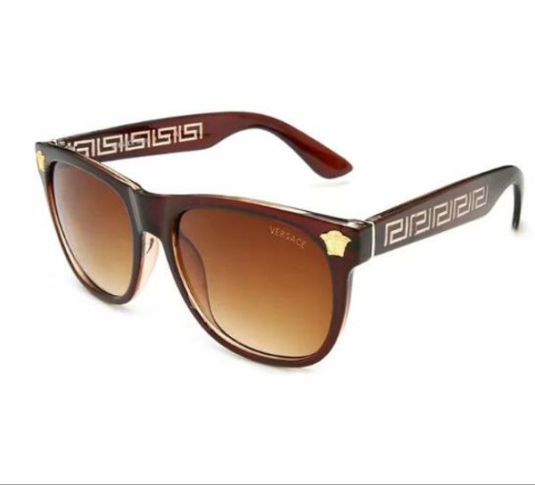 1pcs classic pilot sunglasses designer brand mens womens sun glasses eyewear gold metal grglass lenses brown cas 1654, White;black
1pcs classic pilot sunglasses designer brand mens womens sun glasses eyewear gold metal grglass lenses brown cas 1654, White;black