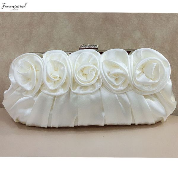 women clutch bags beads evening exquisite ladies beaded embroidered wedding party bridal handbag wristlet bolsos small wy183
women clutch bags beads evening exquisite ladies beaded embroidered wedding party bridal handbag wristlet bolsos small wy183