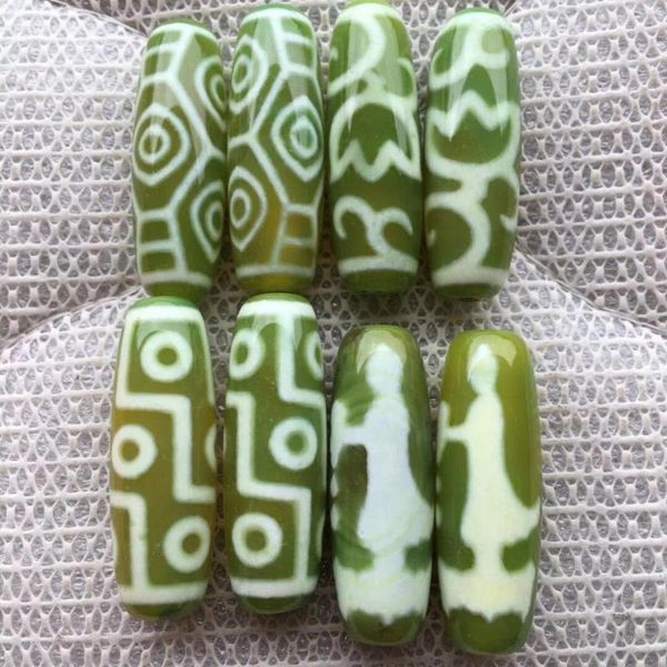 pure natural green 40mm agate dzi longan 6 eyes dzi men and women high-end jewelry diy ing
pure natural green 40mm agate dzi longan 6 eyes dzi men and women high-end jewelry diy ing
