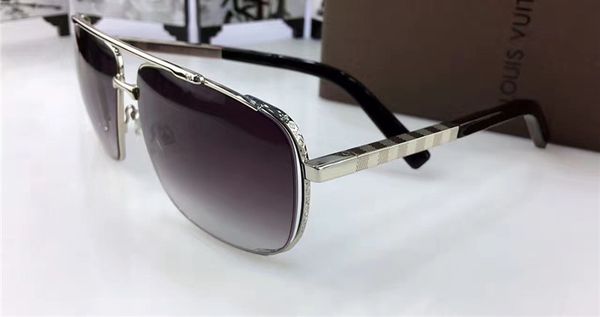 runway attitude pilot sunglasses silver grey shaded vintage sun glasses men designer sunglasses uv400 lens new with boxe, White;black
runway attitude pilot sunglasses silver grey shaded vintage sun glasses men designer sunglasses uv400 lens new with boxe, White;black