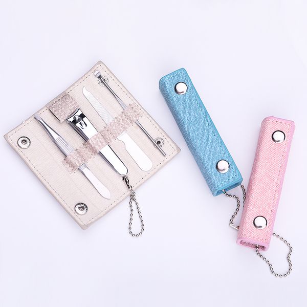 4 pcs/set nail art tool stainless steel nail file clipper ear pick scissors with travel case art tools
4 pcs/set nail art tool stainless steel nail file clipper ear pick scissors with travel case art tools