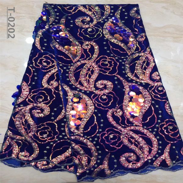 new design african tulle mesh velvet lace sequins fabric french net embroidery lace fabric for evening party dress, Black;white
new design african tulle mesh velvet lace sequins fabric french net embroidery lace fabric for evening party dress, Black;white
