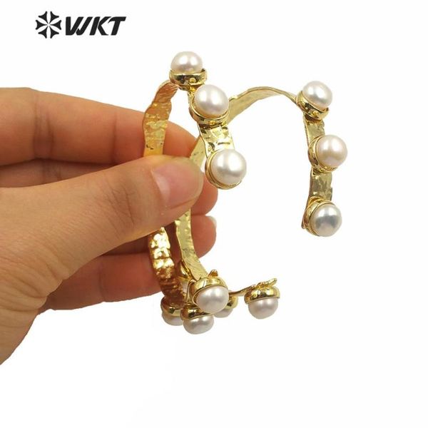 mpb003 wholesale gold-color women bangle with pearl flexible bangle fashion jewelry for female gift, Black
mpb003 wholesale gold-color women bangle with pearl flexible bangle fashion jewelry for female gift, Black